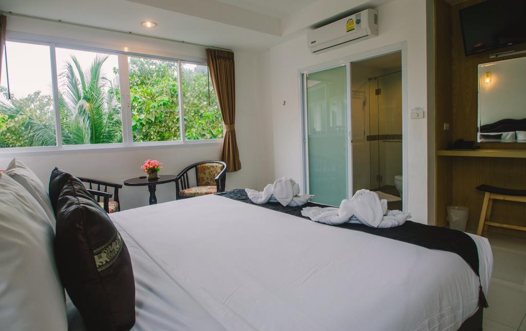 Th Beach Hotel Hua Hin Ngoại thất bức ảnh