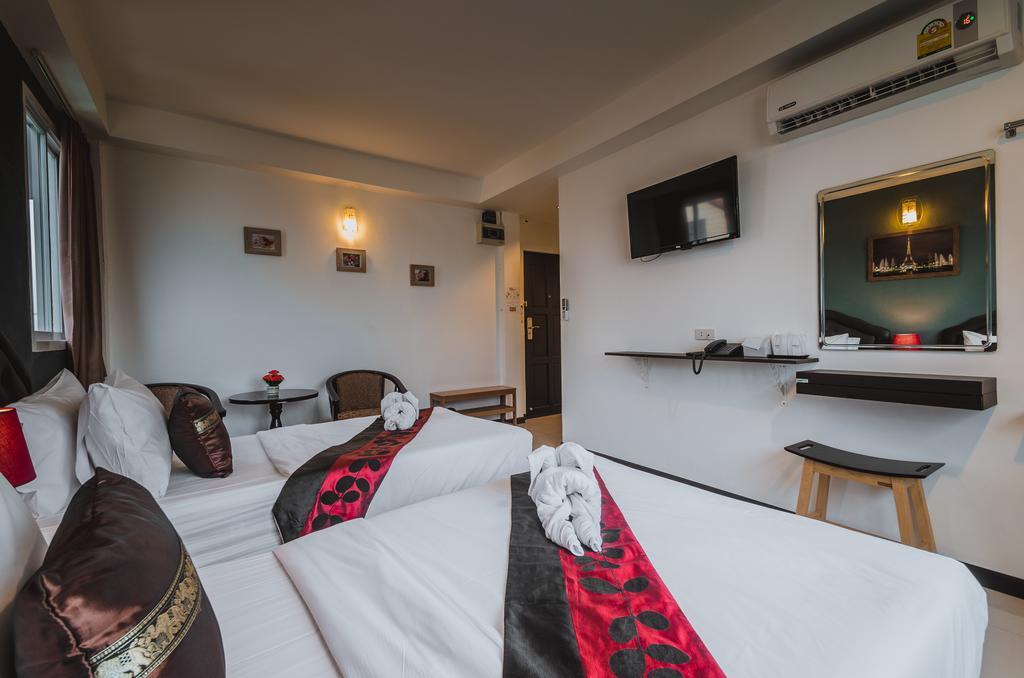 Th Beach Hotel Hua Hin Ngoại thất bức ảnh