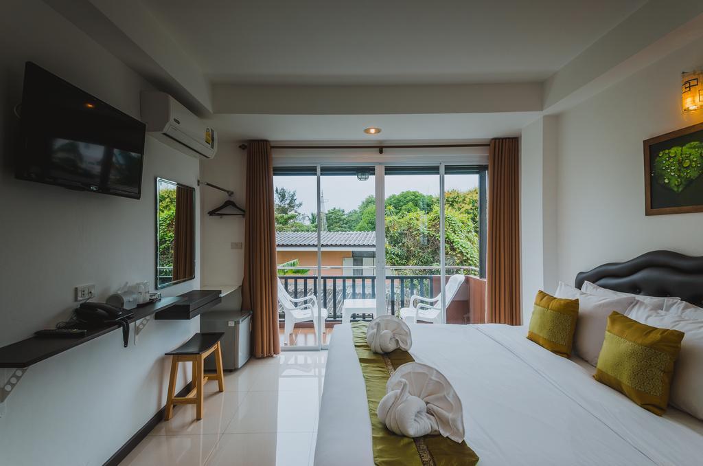 Th Beach Hotel Hua Hin Ngoại thất bức ảnh