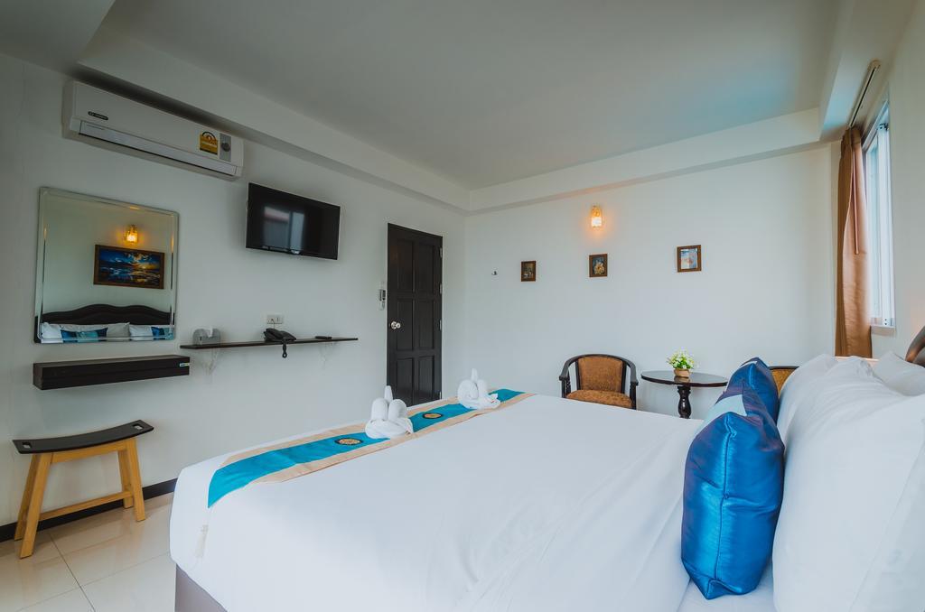 Th Beach Hotel Hua Hin Ngoại thất bức ảnh