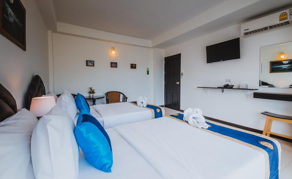 Th Beach Hotel Hua Hin Ngoại thất bức ảnh